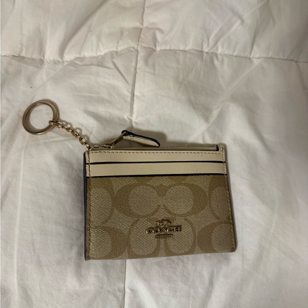 Coach Beige and Cream Card Holder